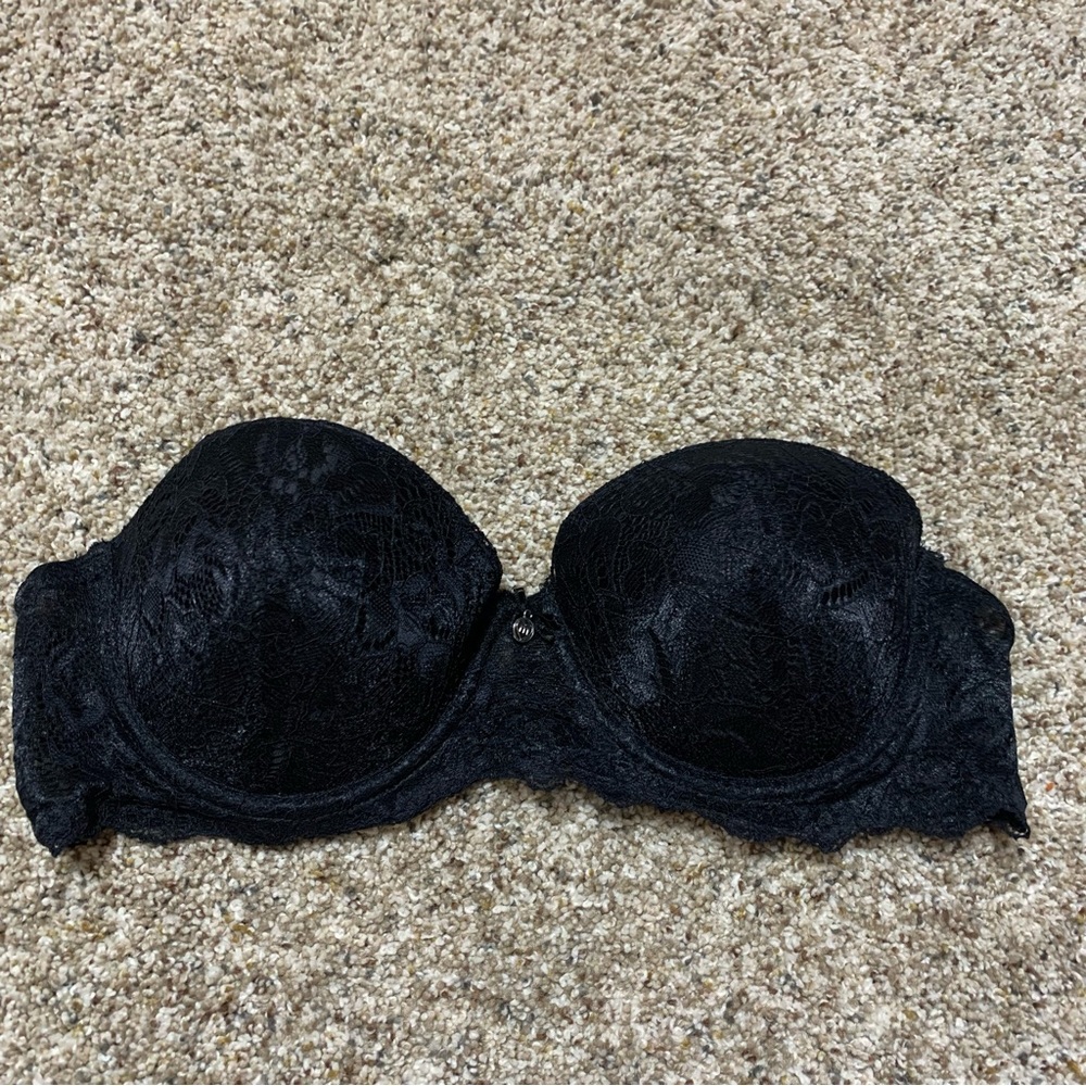 Women’s Marilyn Monroe Size 34D Slight Push-up Underwire Black Steapless Bra
